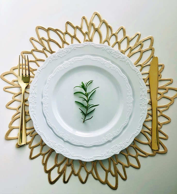 Leaf Design - Gold - Pressed Vinyl Placemat