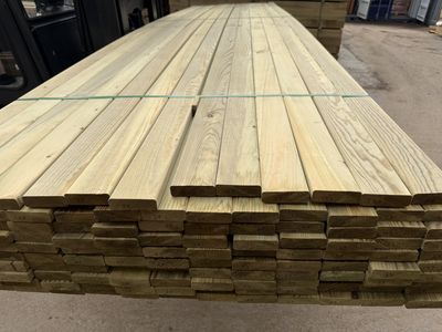 Landscape Batten PAR Eased 4 Edges Tanalised 25x75 (20.5X70) 3.9m