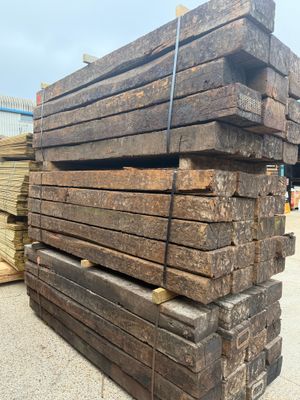 Reclaimed Railway Sleepers -150x250x2600