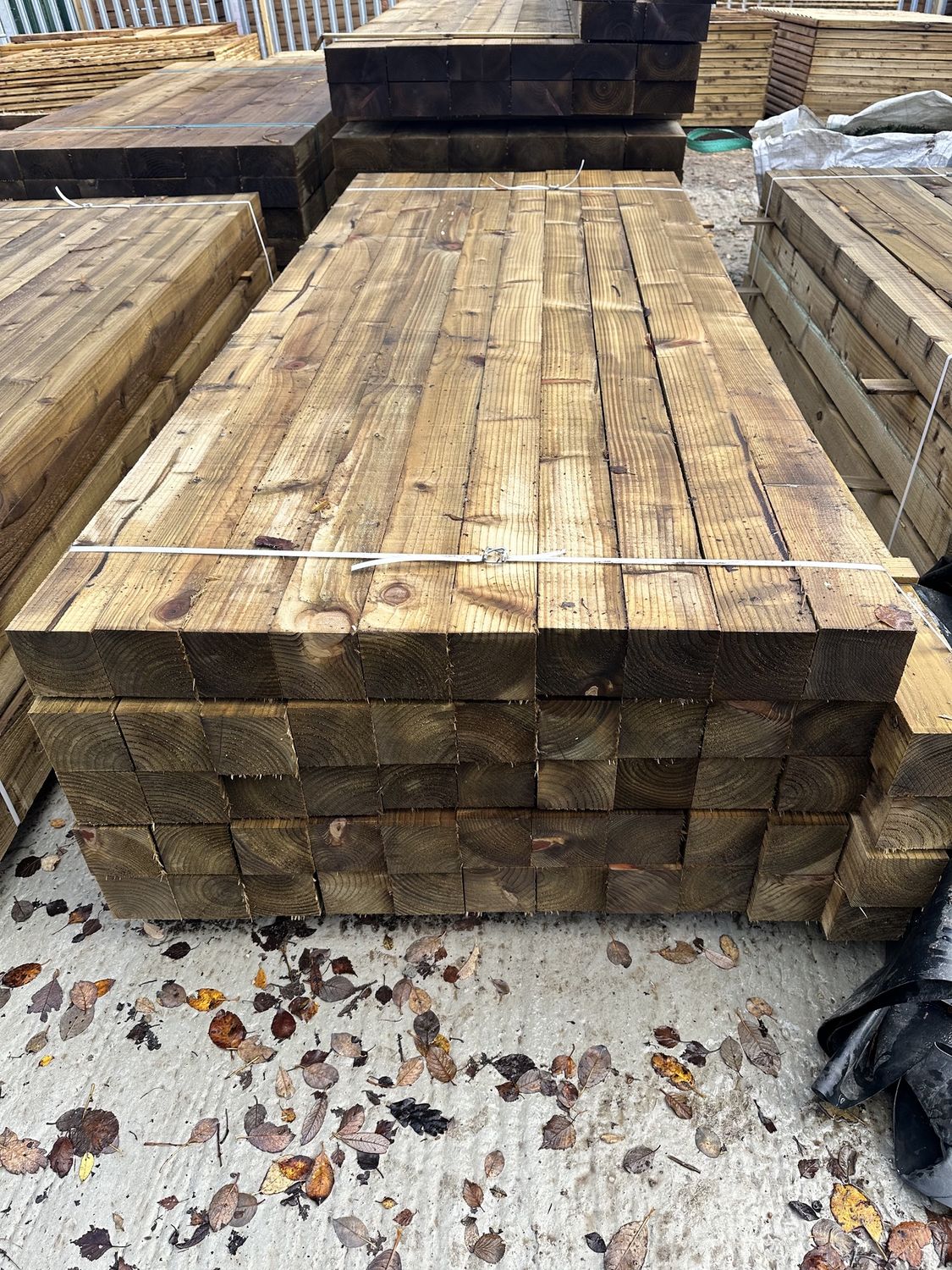 Sawn Fence Posts Tanalised Green 100x100x2400