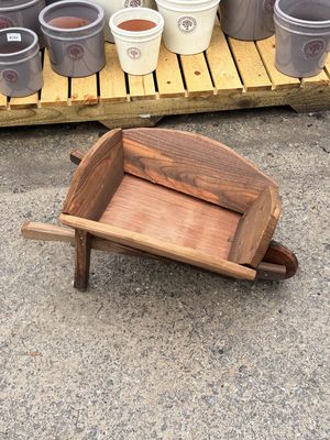 Medium Wheelbarrow