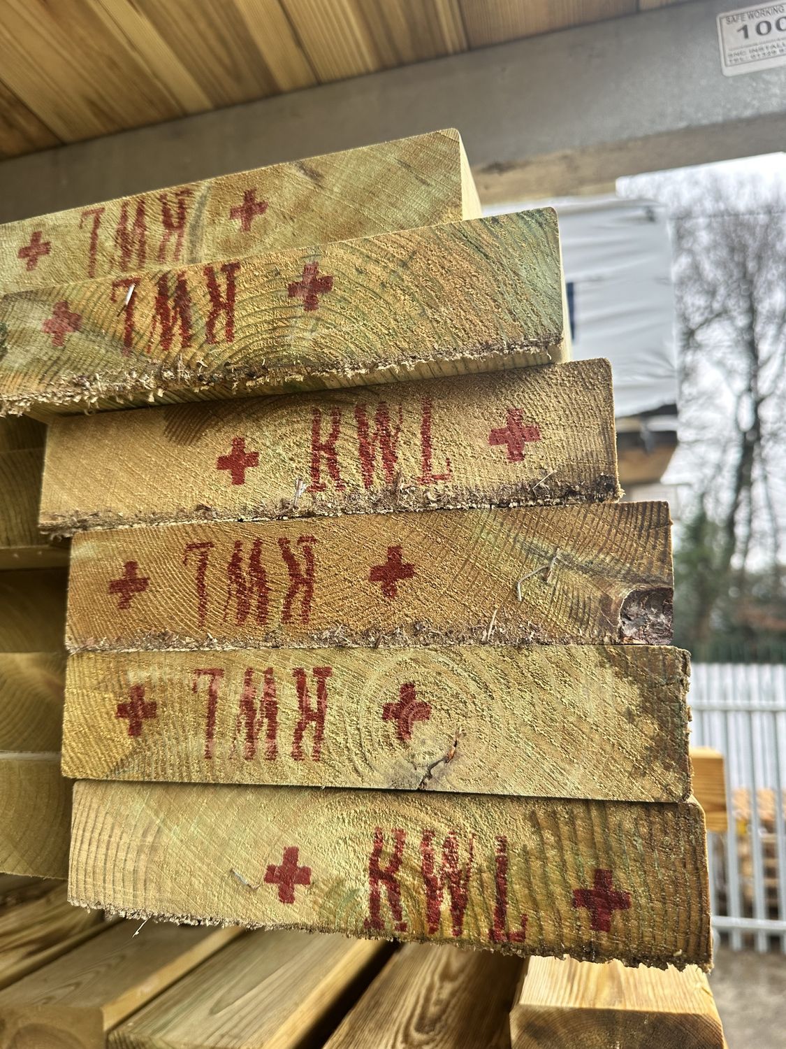 47x225 (45X220) 4.8m C24 Graded Tanalised