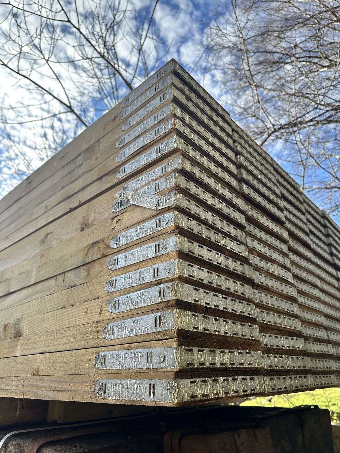 BS Graded Scaffold Boards - 36x225x3.9m Tanalised