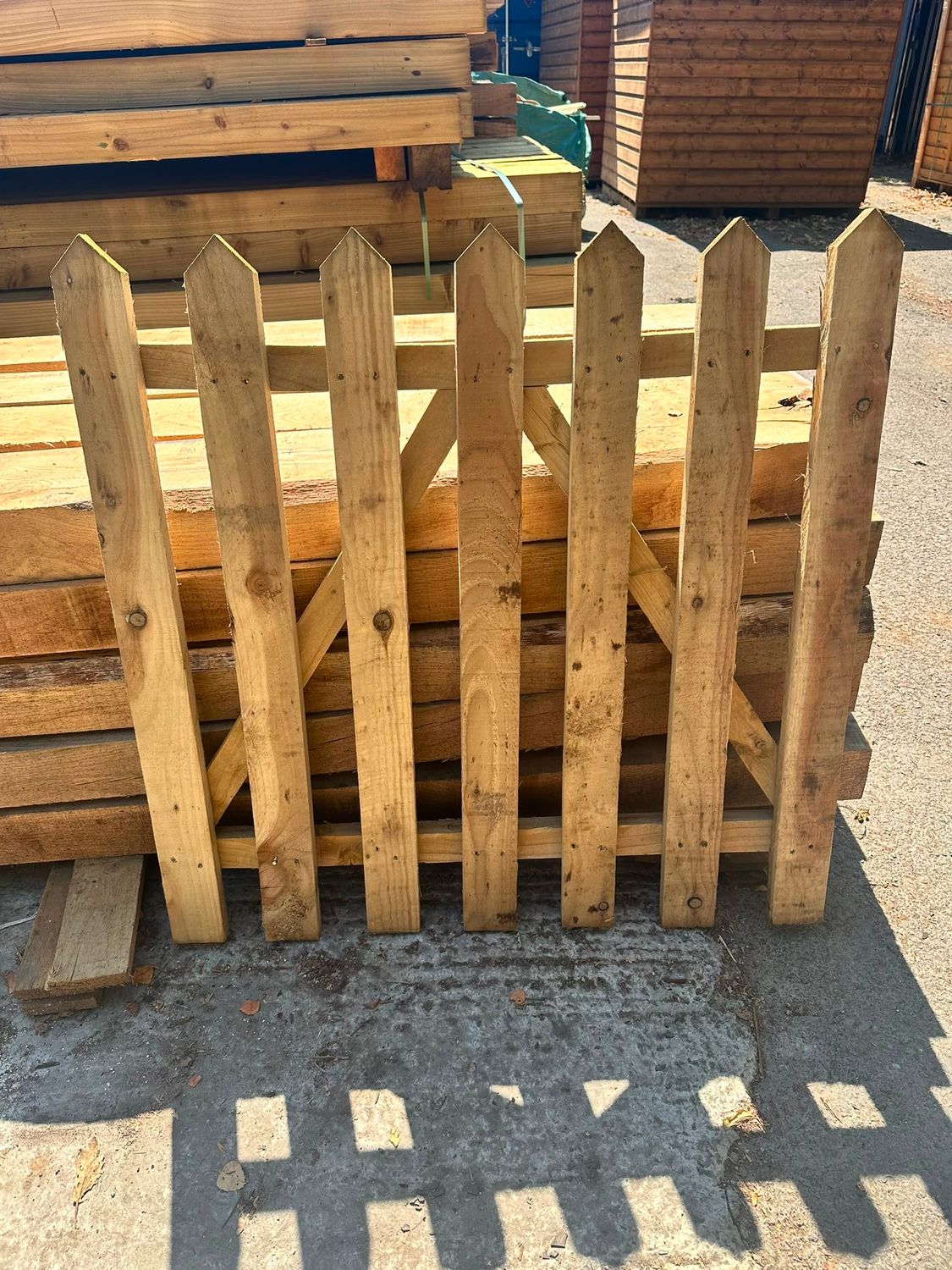 Picket Gate - Pointed Top - 3' x 3' (900x900mm) Green Pressure Treated