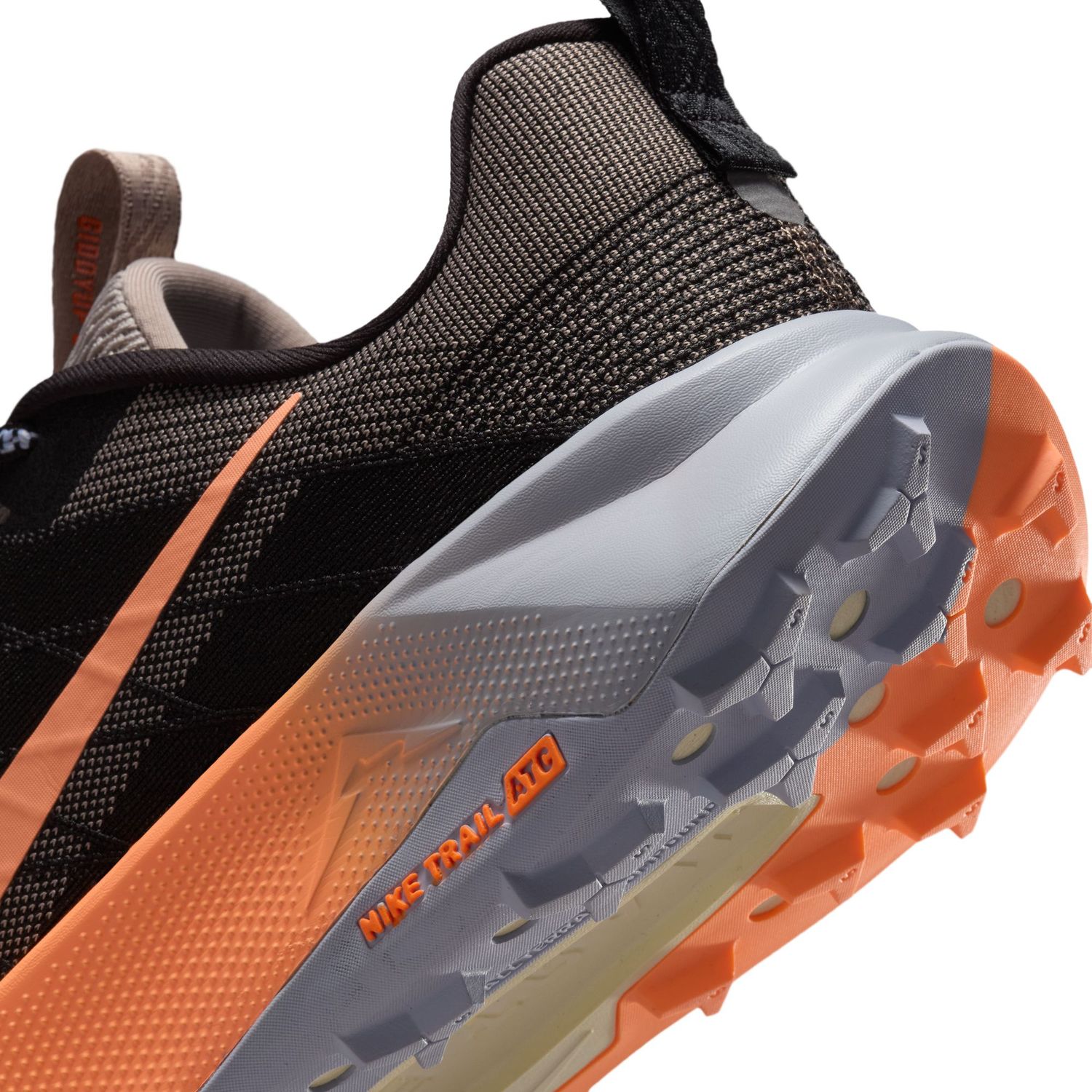 Nike Men's Wildhorse 10 - Black/Orange Pulse