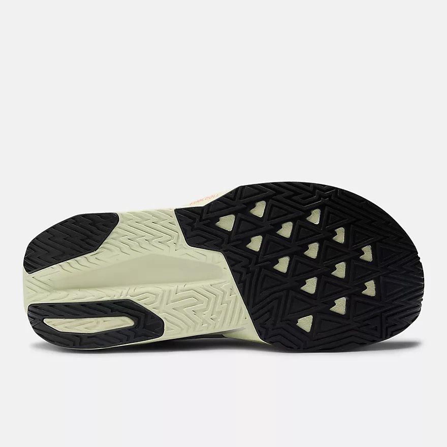 New Balance Women's FuelCell Rebel v5 - Raincloud