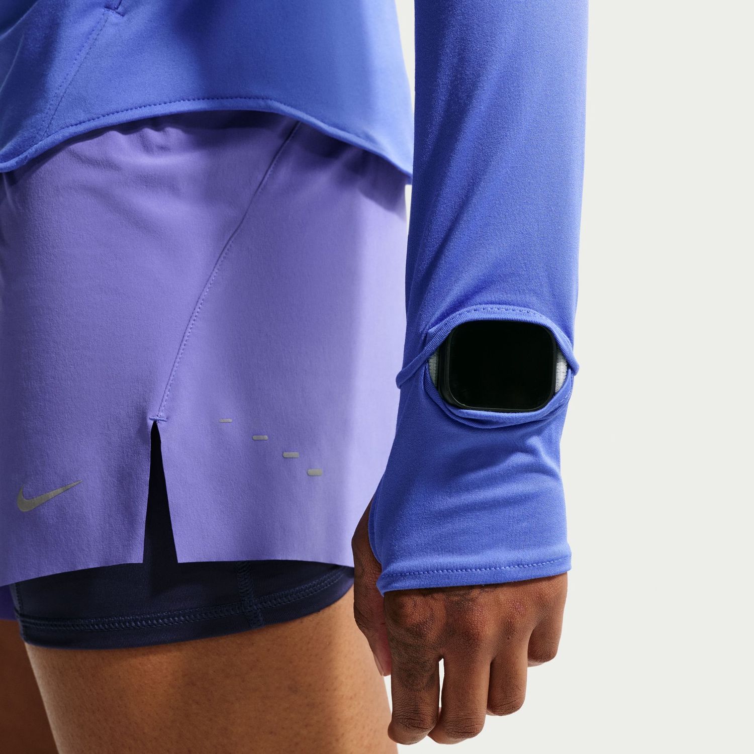 Nike Women's Swift Dri-FIT UV Long-Sleeve Crew-Neck Running Top - Sapphire