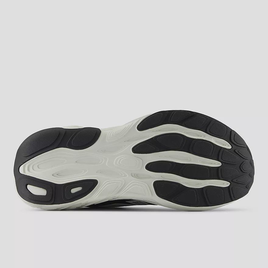 Women's Fresh Foam X 880v15 - Black/White