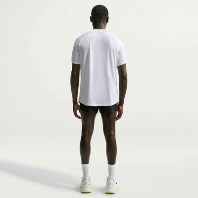 Nike Men's Stride Short-Sleeve Shirt