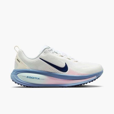 Nike Women's Vomero 18 -  115