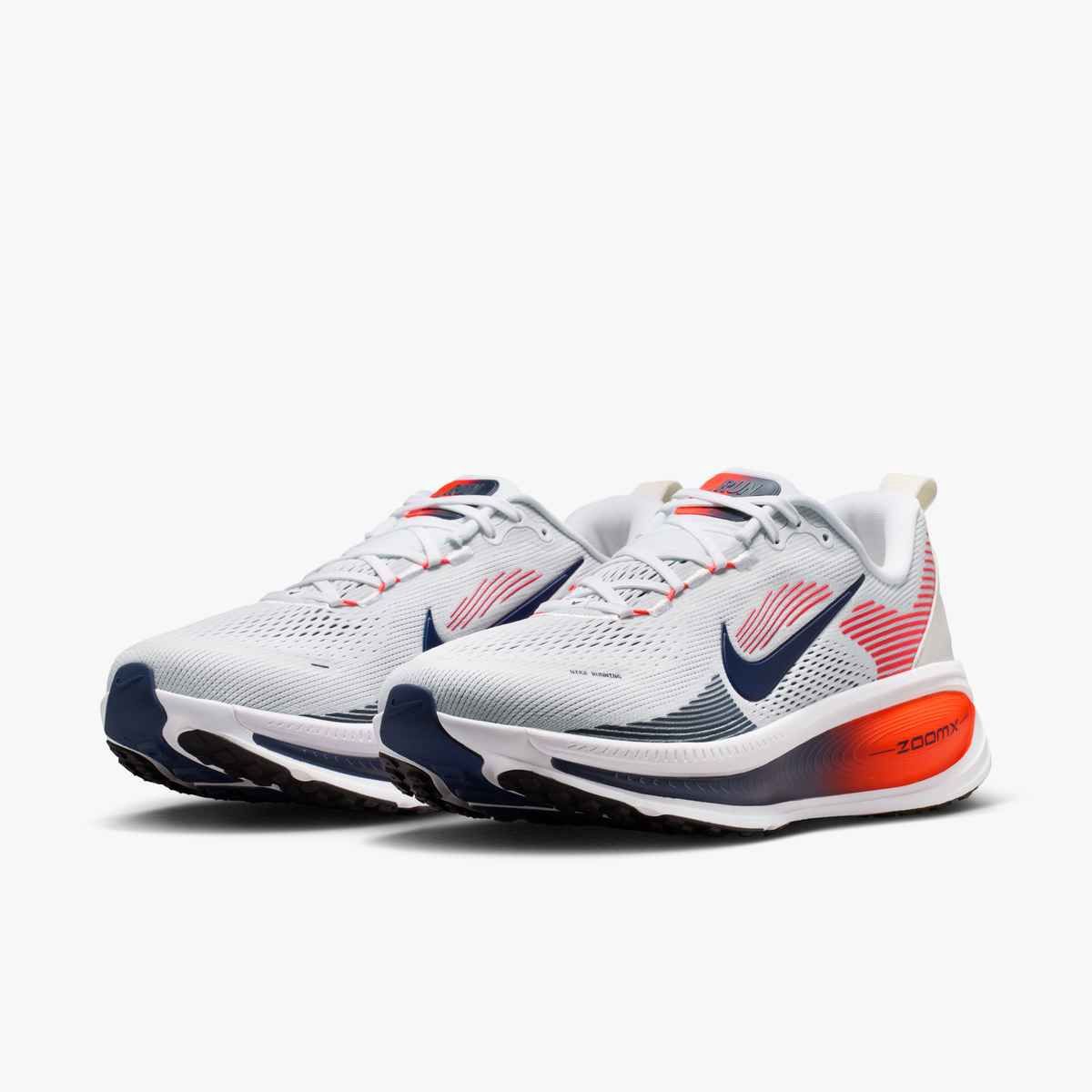 Nike Men's Vomero 18 - White/Navy/Crimson