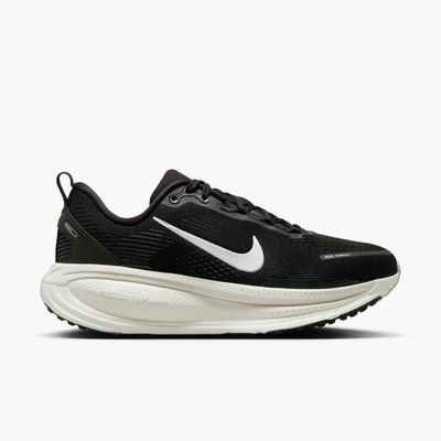 Nike Women's Vomero 18 - Black/White
