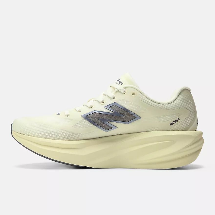 New Balance Women's SuperComp Rebel - Pistachio Butter