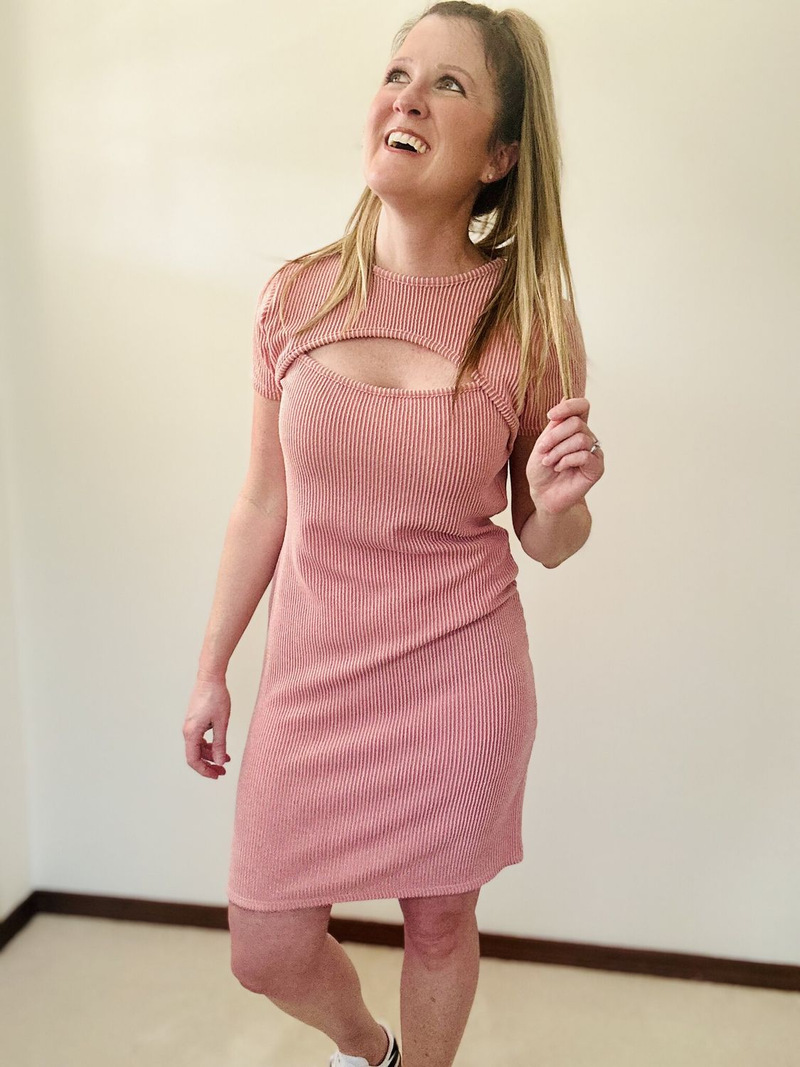 Simply Stunning Dress in Mauve