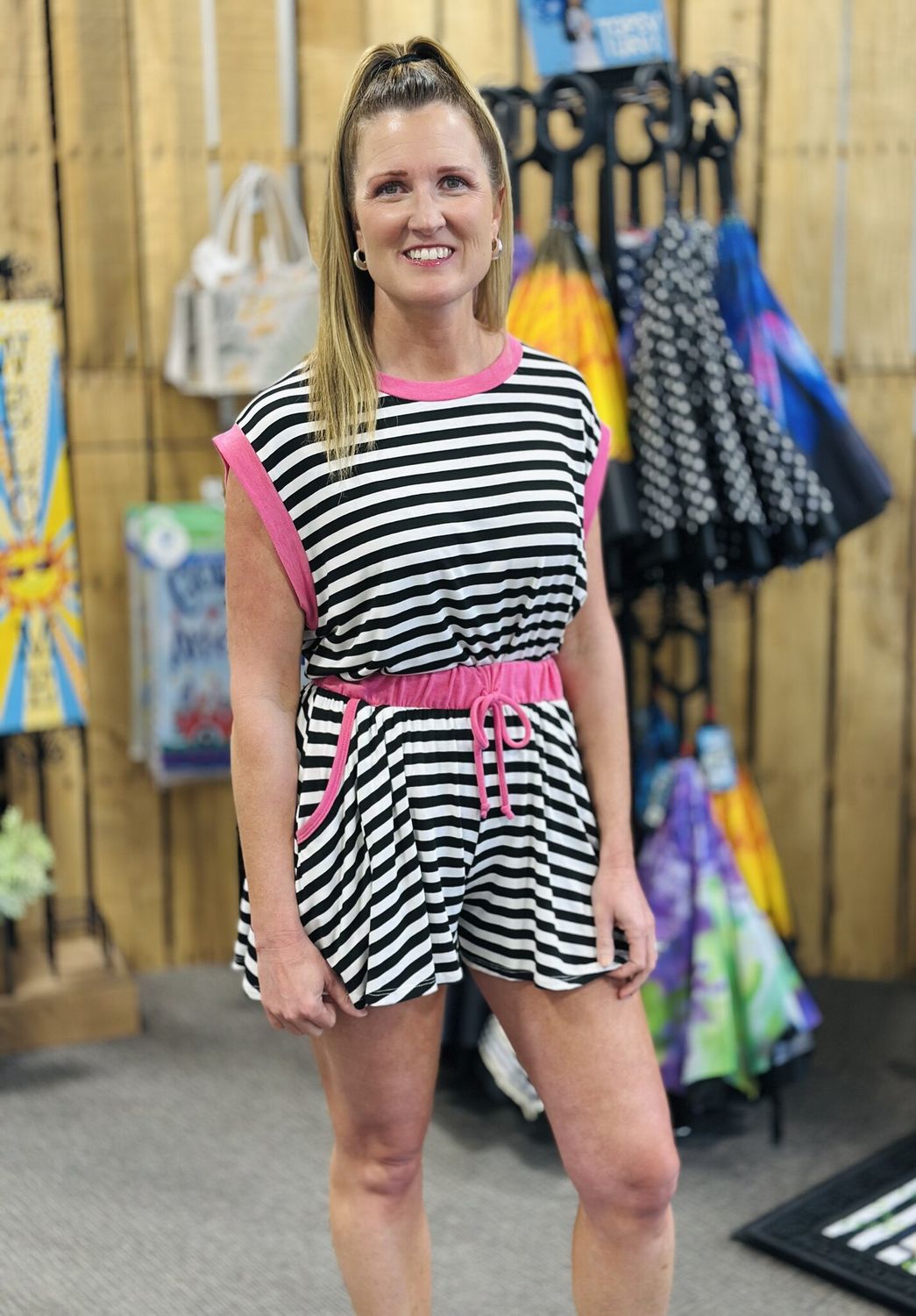 Downtown Stroll Shorts