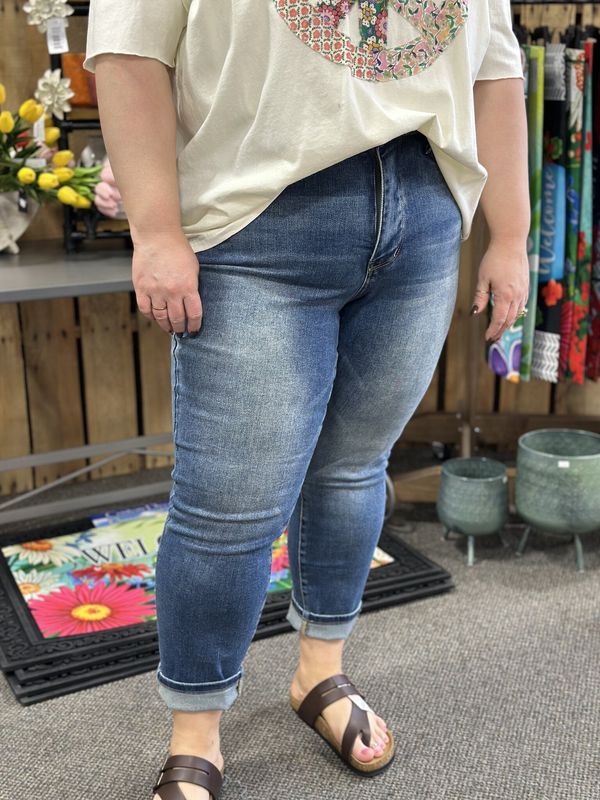 Judy Blue Tummy Control Slim Fit Jeans