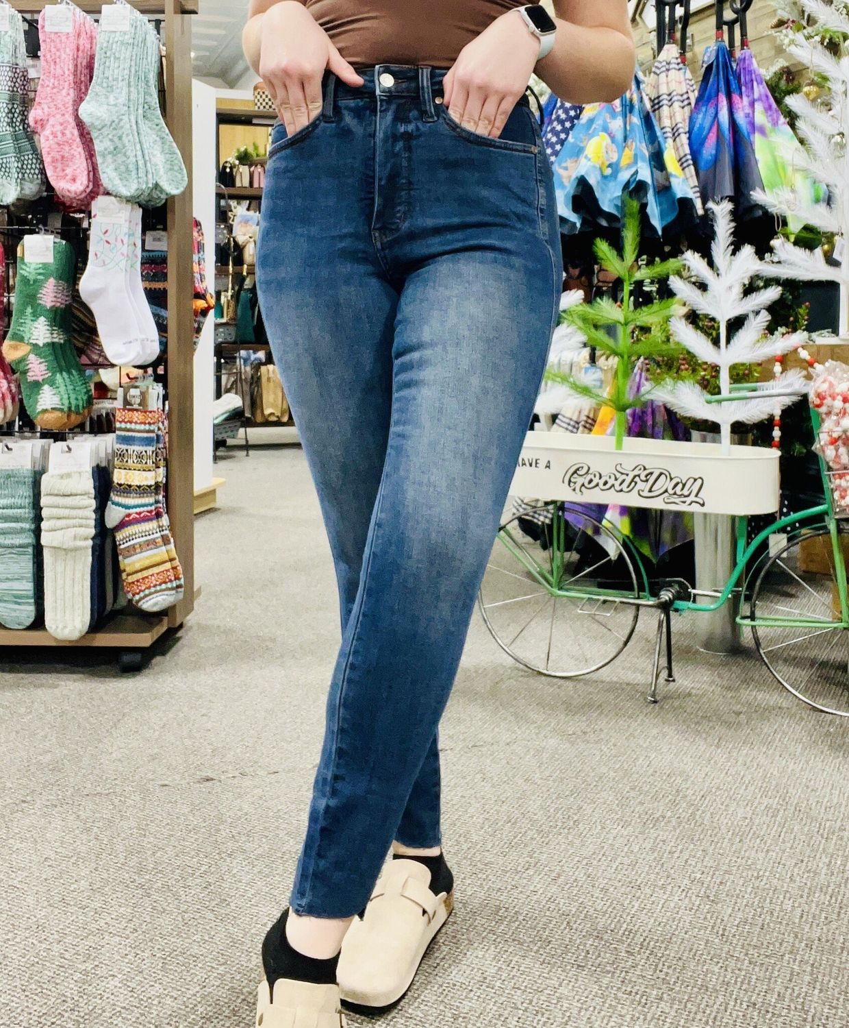 Looking Lately Skinny Jeans