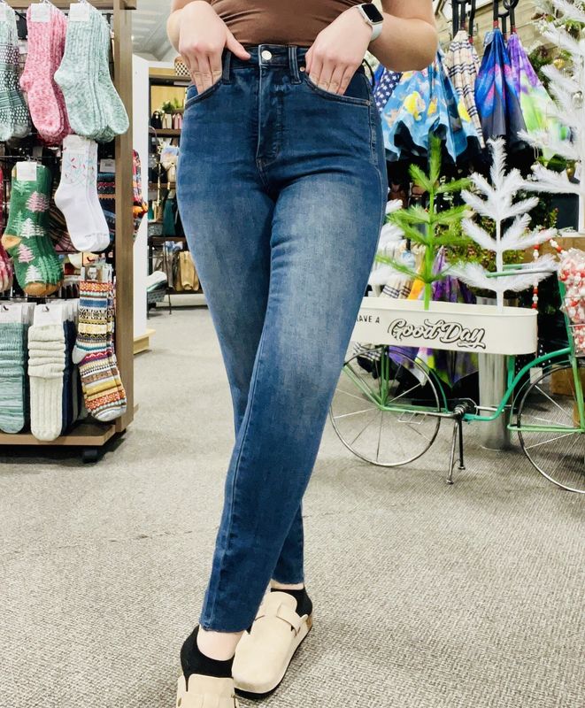 Looking Lately Skinny Jeans