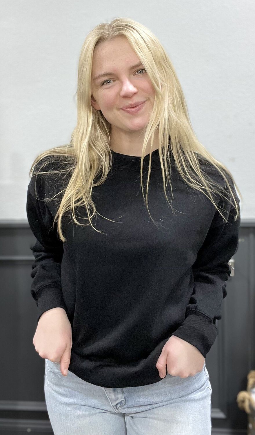 Mock Neck Pullover in Black