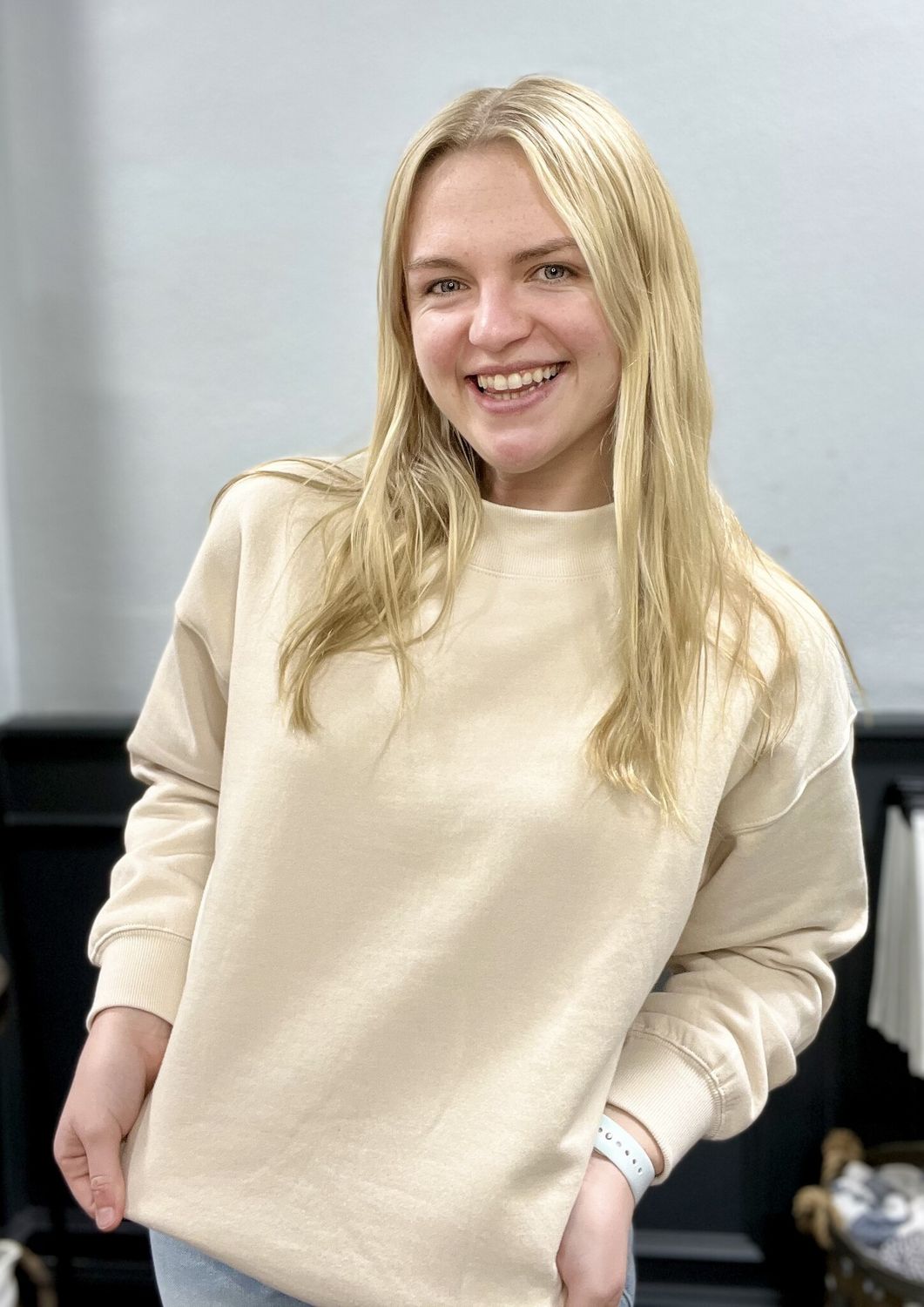 Mock Neck Pullover in Beige