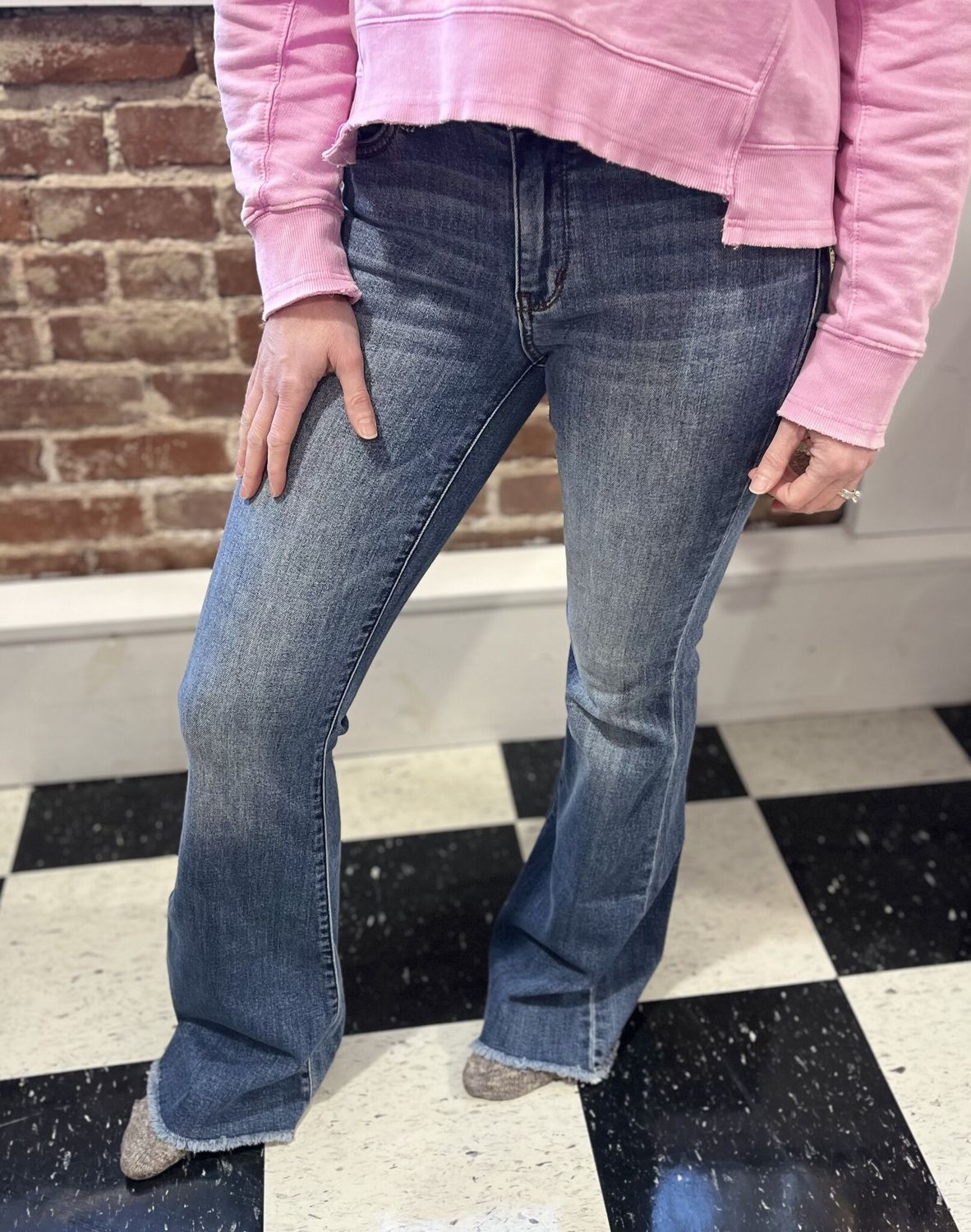 Feeling Flared Jeans