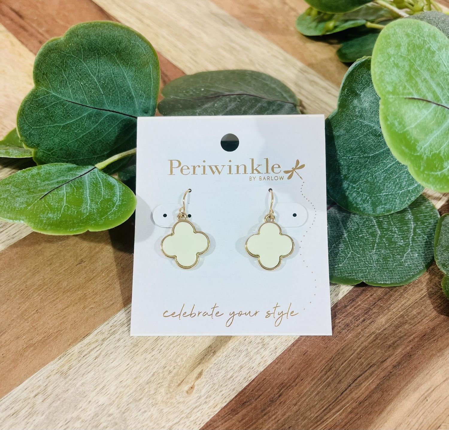 Light Mint Clover Earrings