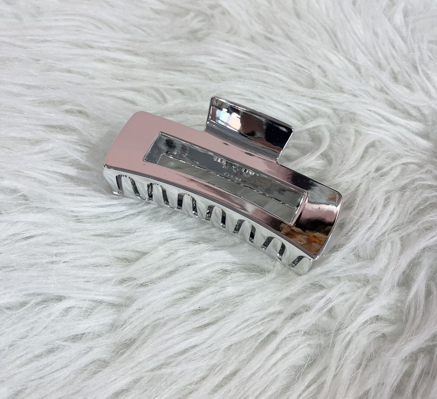 Silver Metallic Claw Clip