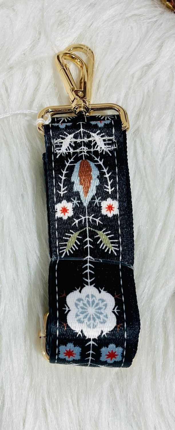 Black Desert Flower Adjustable Guitar Strap