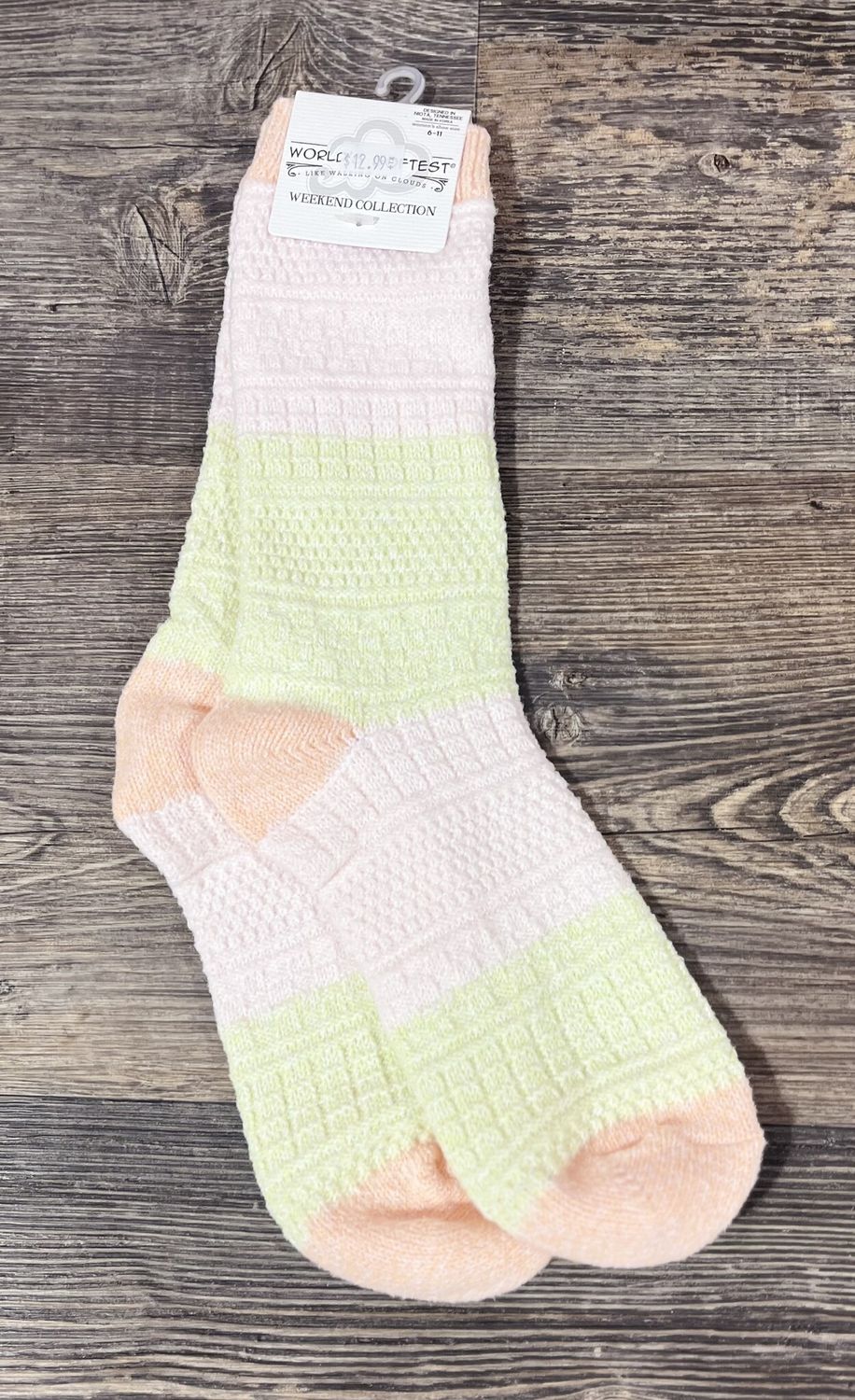 Peach Multi Cable Crew Socks