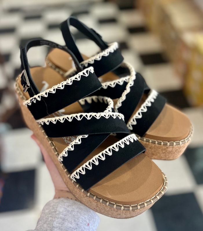 Bethany Wedge in Black Bethany Wedge in Black