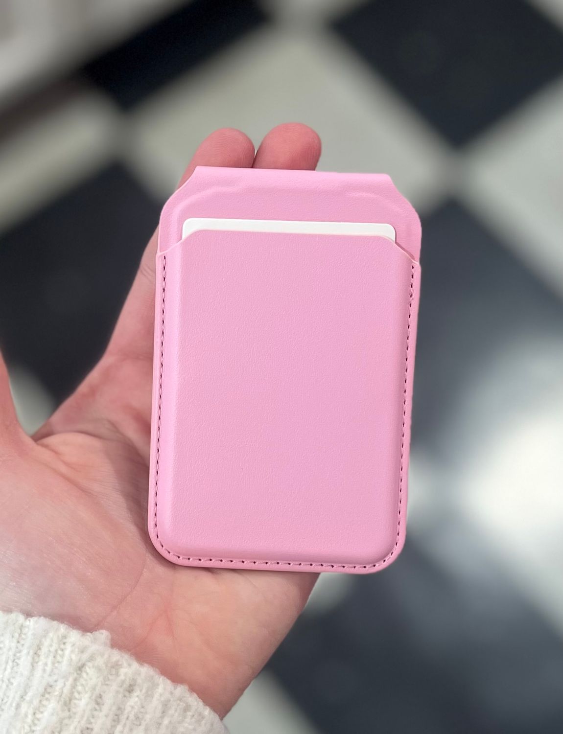 Magnetic Wallet &amp; Stand-Bright Pink
