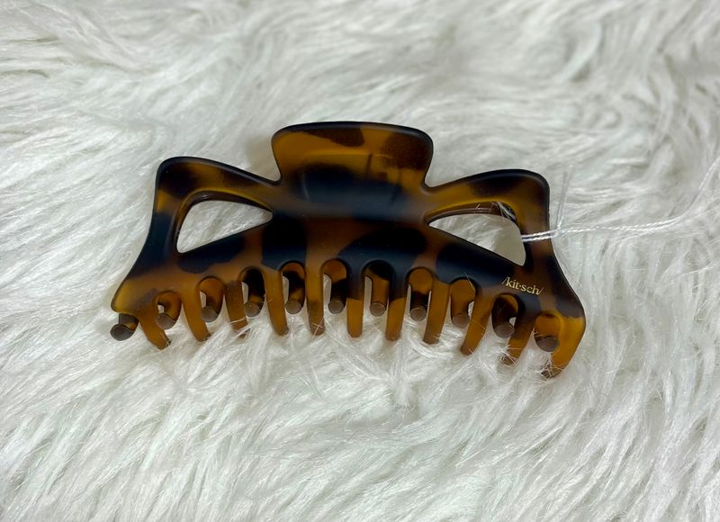 Jumbo Matte Tortoise Claw Clip
