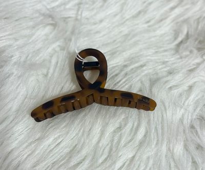 Matte Tortoise Looped Claw Clip
