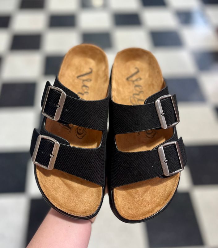 Jazmin Sandal in Black