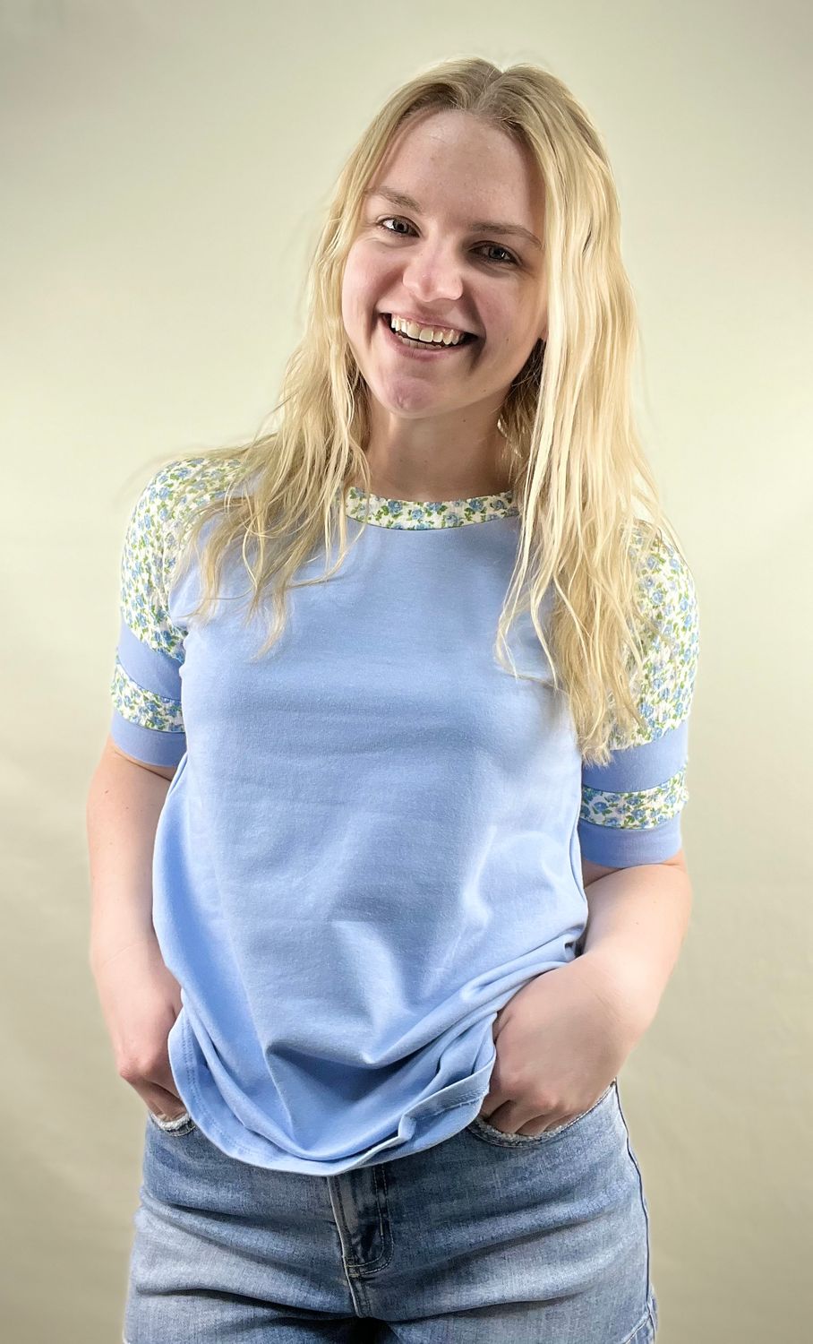 Floral Raglan Sleeve Top in Blue