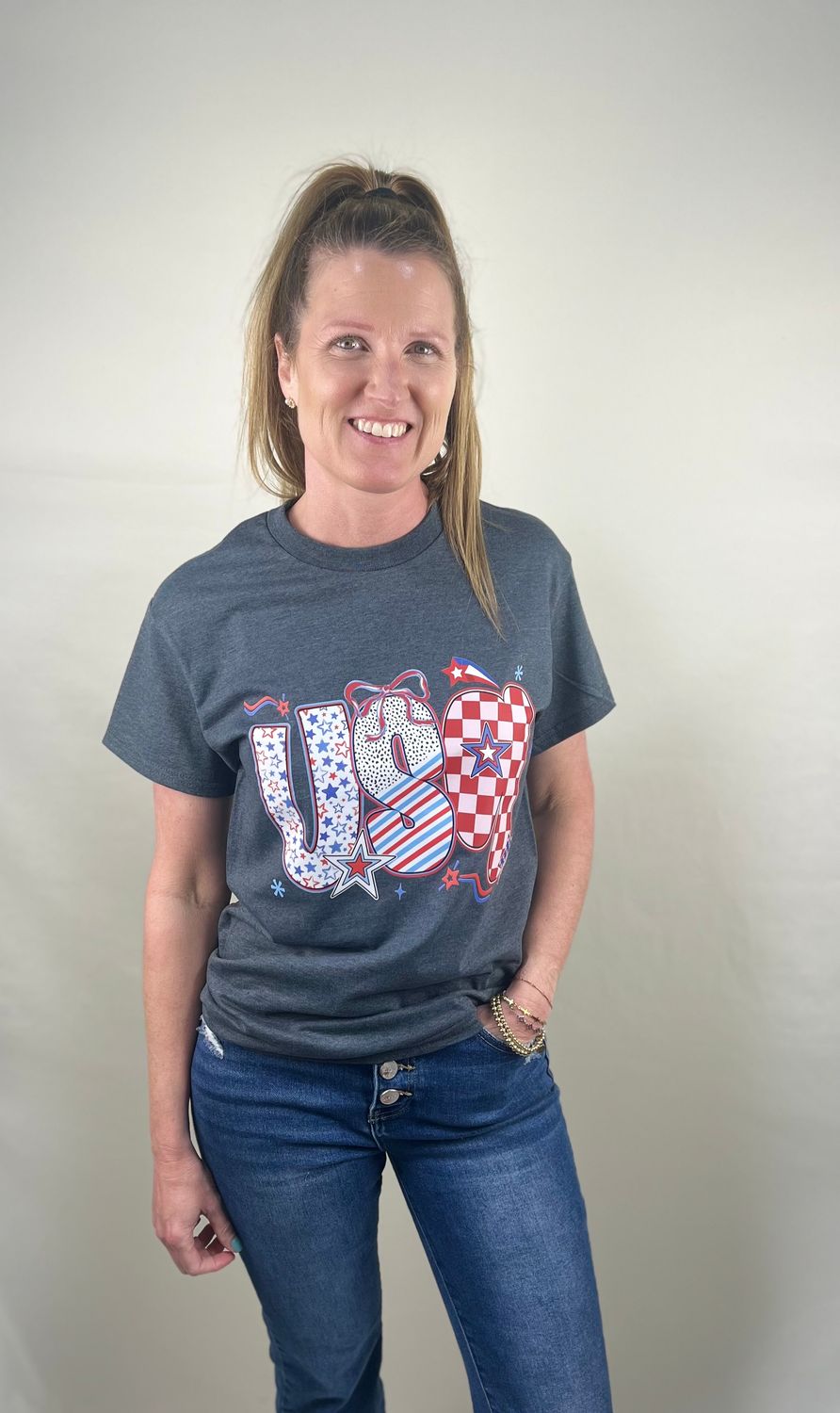 Retro Bow USA Tee