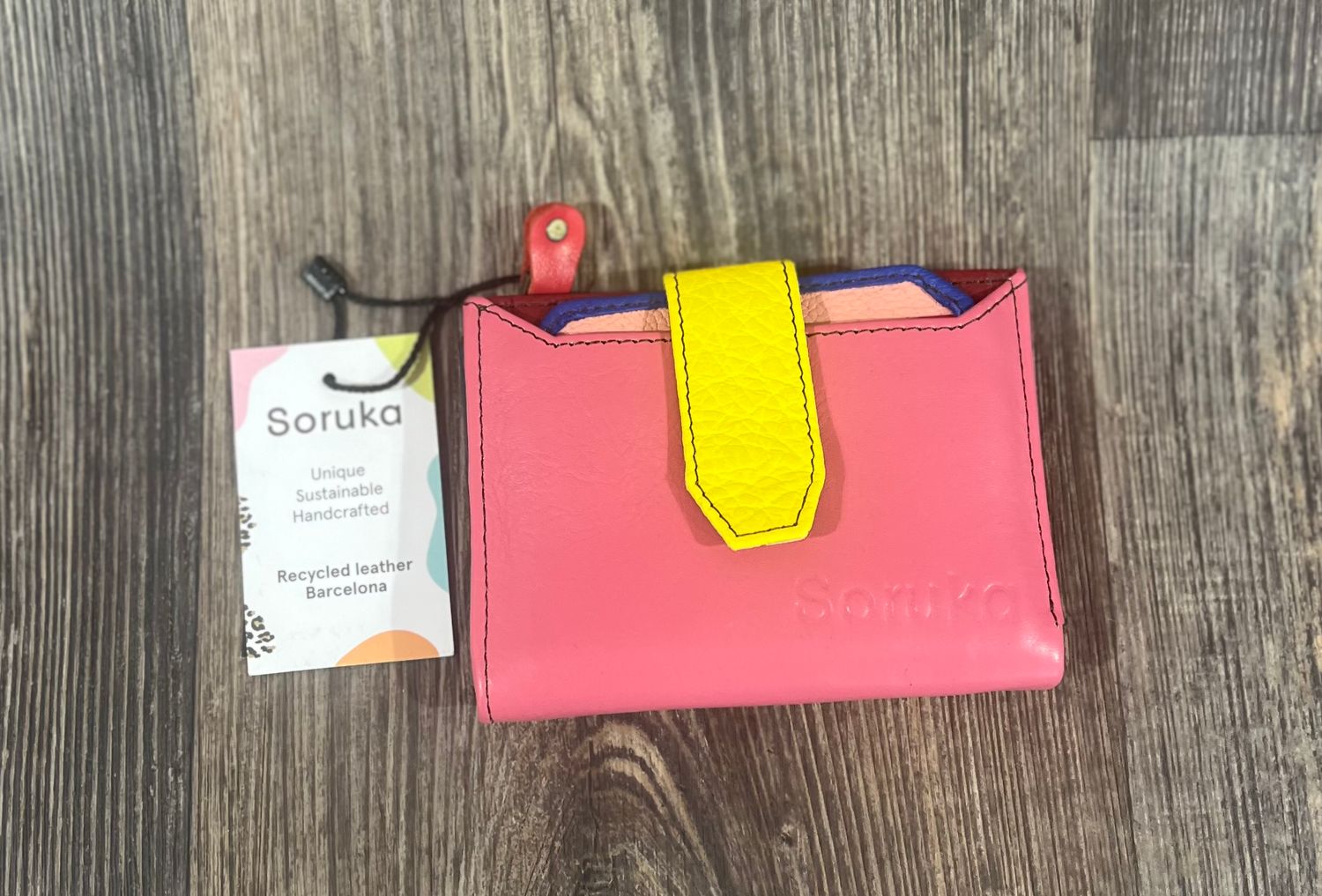 Vera Wallet in Pink Mix