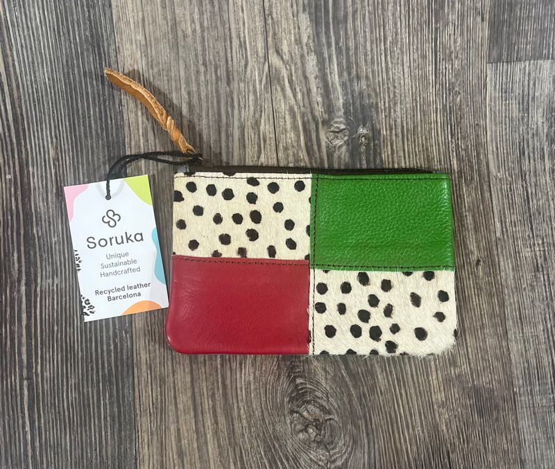 Zahra Print Pouch-Cheetah