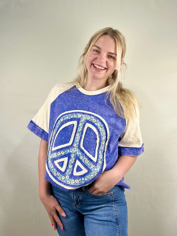 Mineral Washed Peace Patch Top