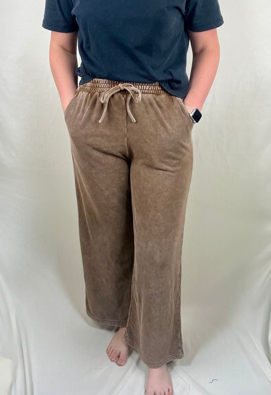 Washed Wide Leg Lounge Pant in Brown