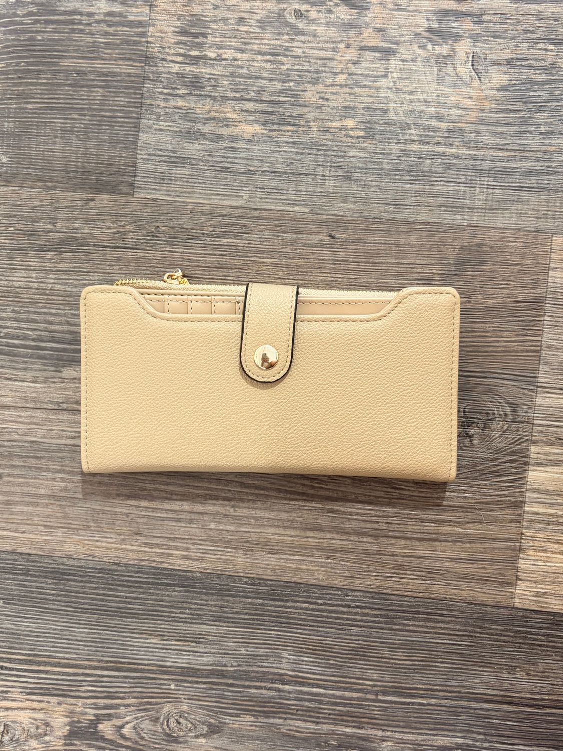 The Violet RFID Fold-Out Wallet in Khaki