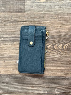 The Mae Multi-Card Wallet in Peacock