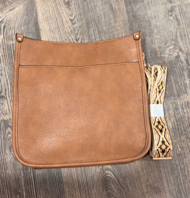 Poise Crossbody in Brown