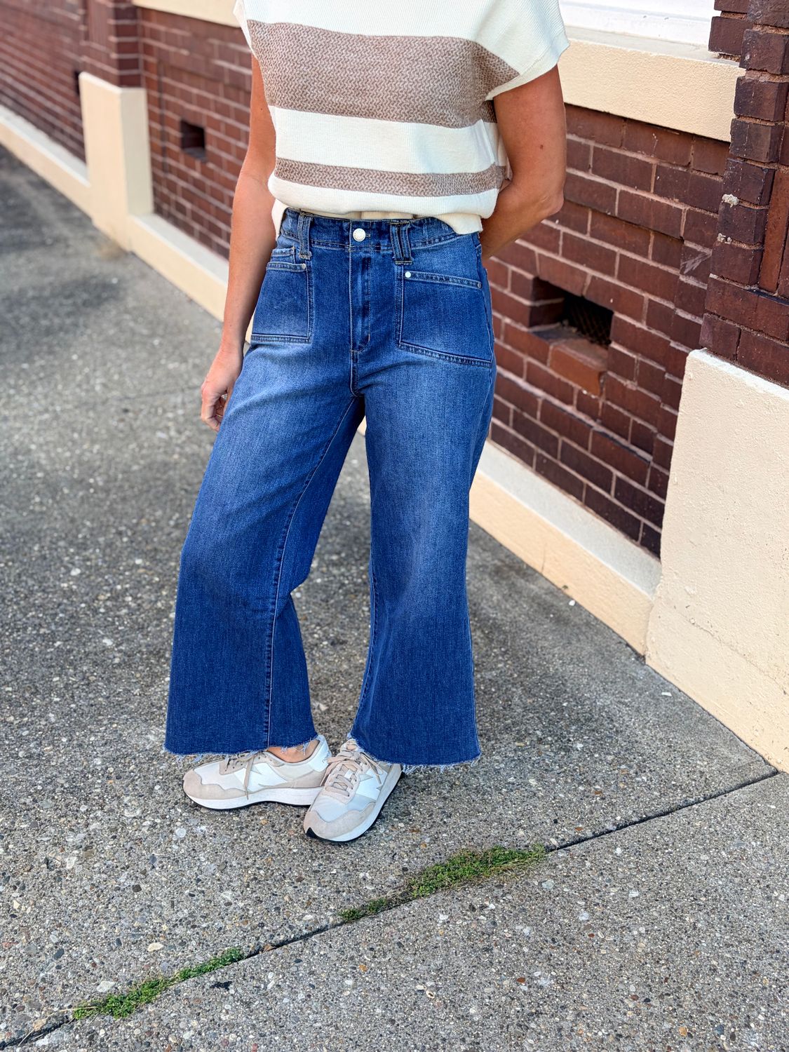 Denim Frayed Hem Patch Pocket Jeans