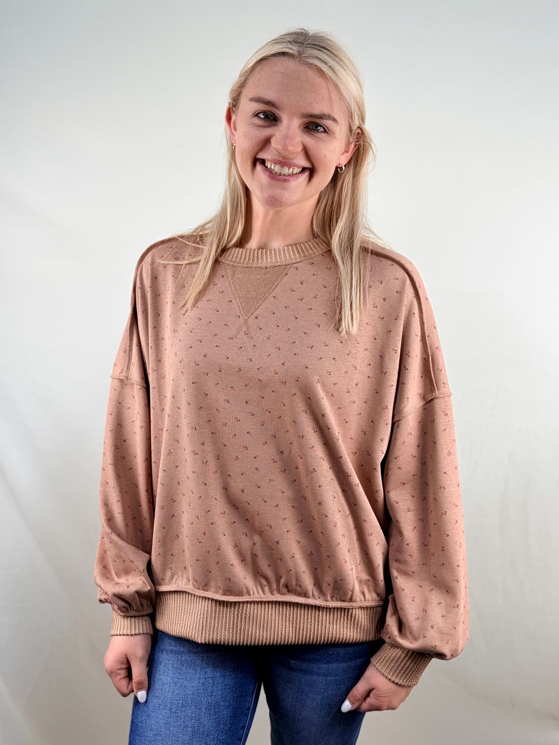 Mocha Petite Floral Pullover