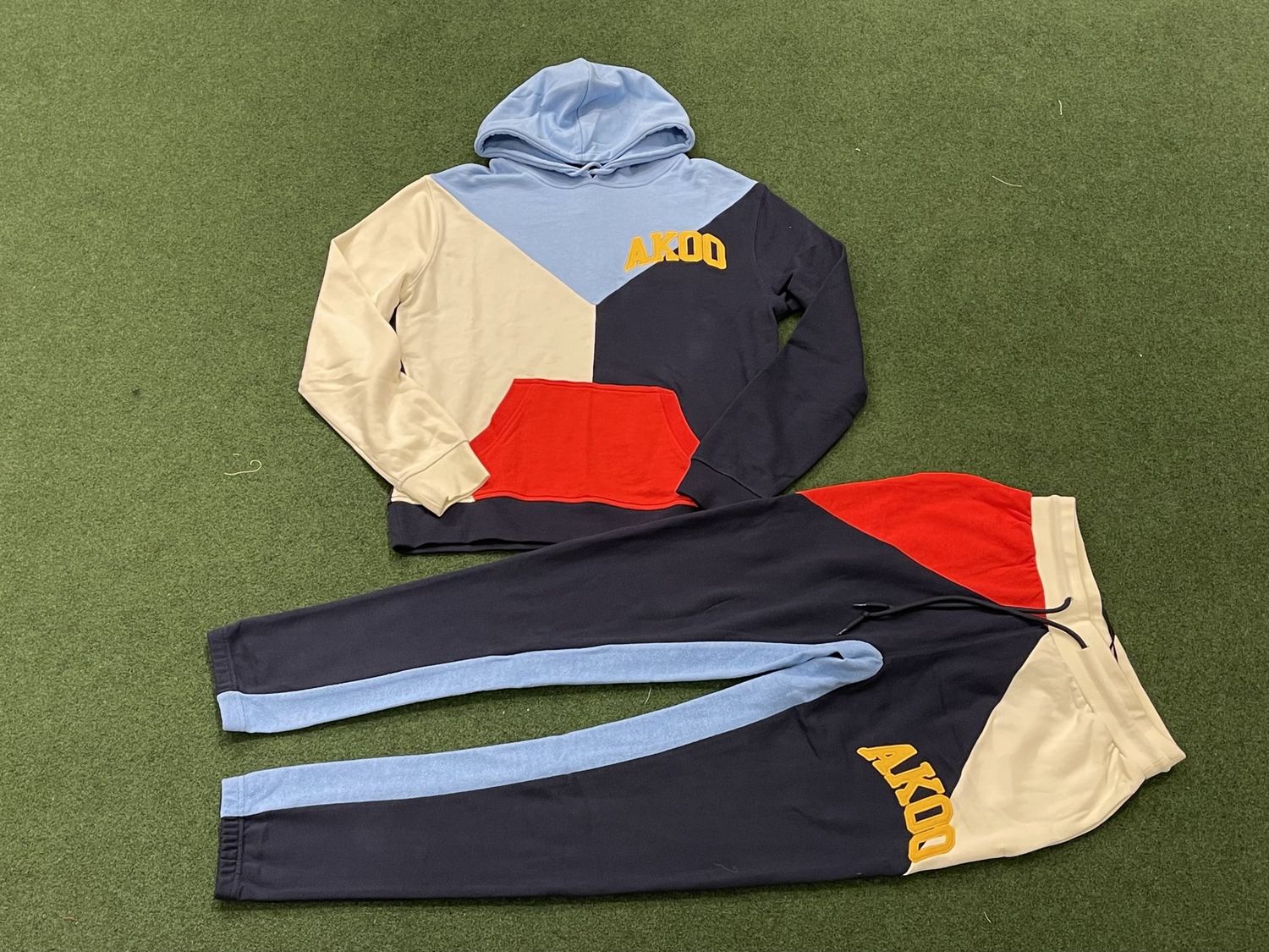 AKOO UPPER CLASSMEN`S JOGGERS