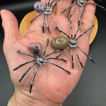 Spider w/ Crystal