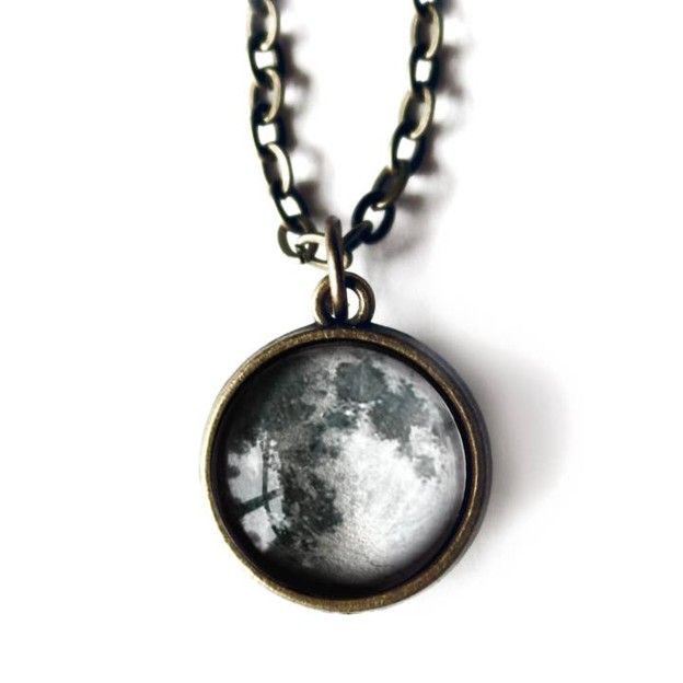 Full Moon Simple Reversible Pendant Necklace