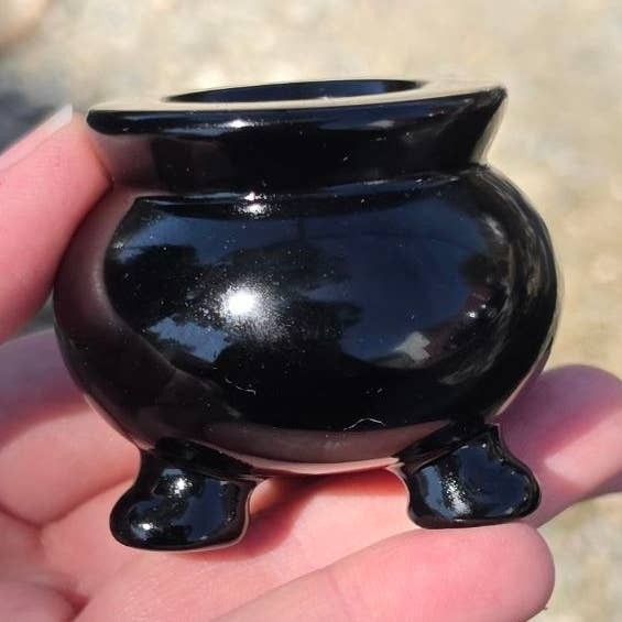 Black Obsidian Cauldron