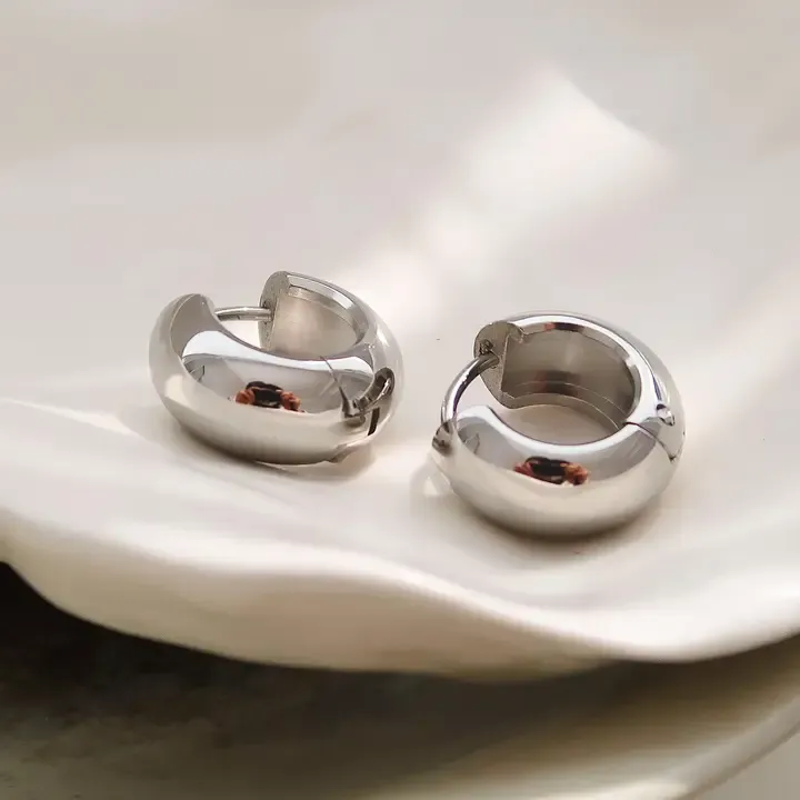Blandine - Silver Hoop
